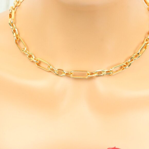 "Minimalist & Elegant Necklace Chain – Perfect for Women & Girls | UNVRC1552 - Picture 2 of 10